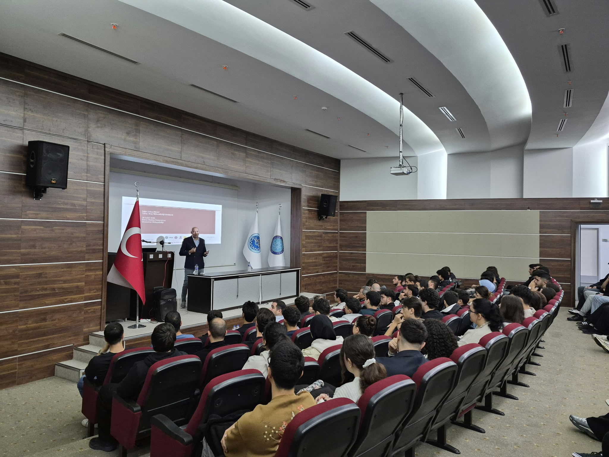 TOFAŞ Araç Mühendisliği Direktörü Sayın Sabri Erkan POLAT BATEG Platformunu Ziyaret Etti.